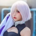 七七小姐